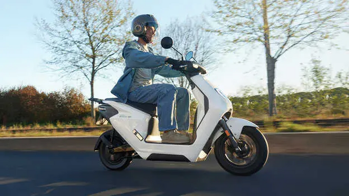 EM1 e