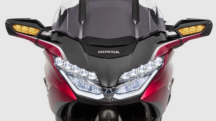 GL1800 GOLD WING TOUR