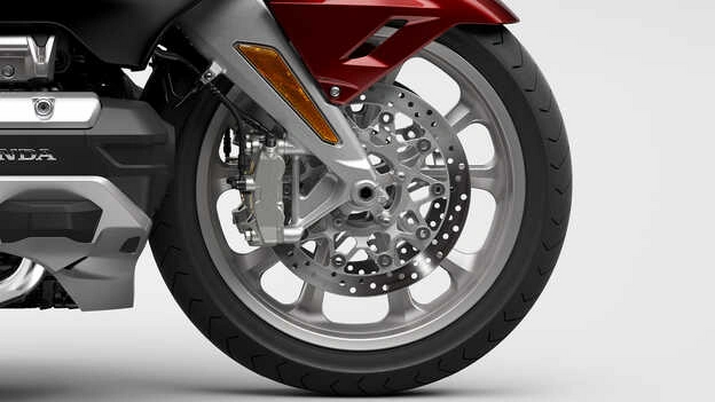 GL1800 GOLD WING TOUR