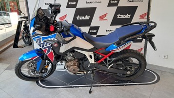 AFRICA TWIN STD DCT-2023